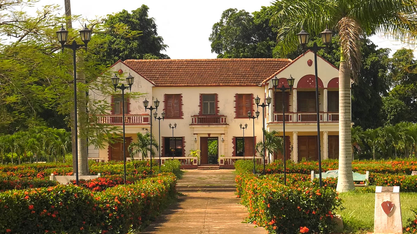 Batey Jaronú: cien años de azúcar, coraje y tradiciones (+ Fotos)